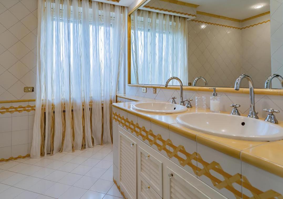 Villa Laura Чистерна ди Латина Екстериор снимка